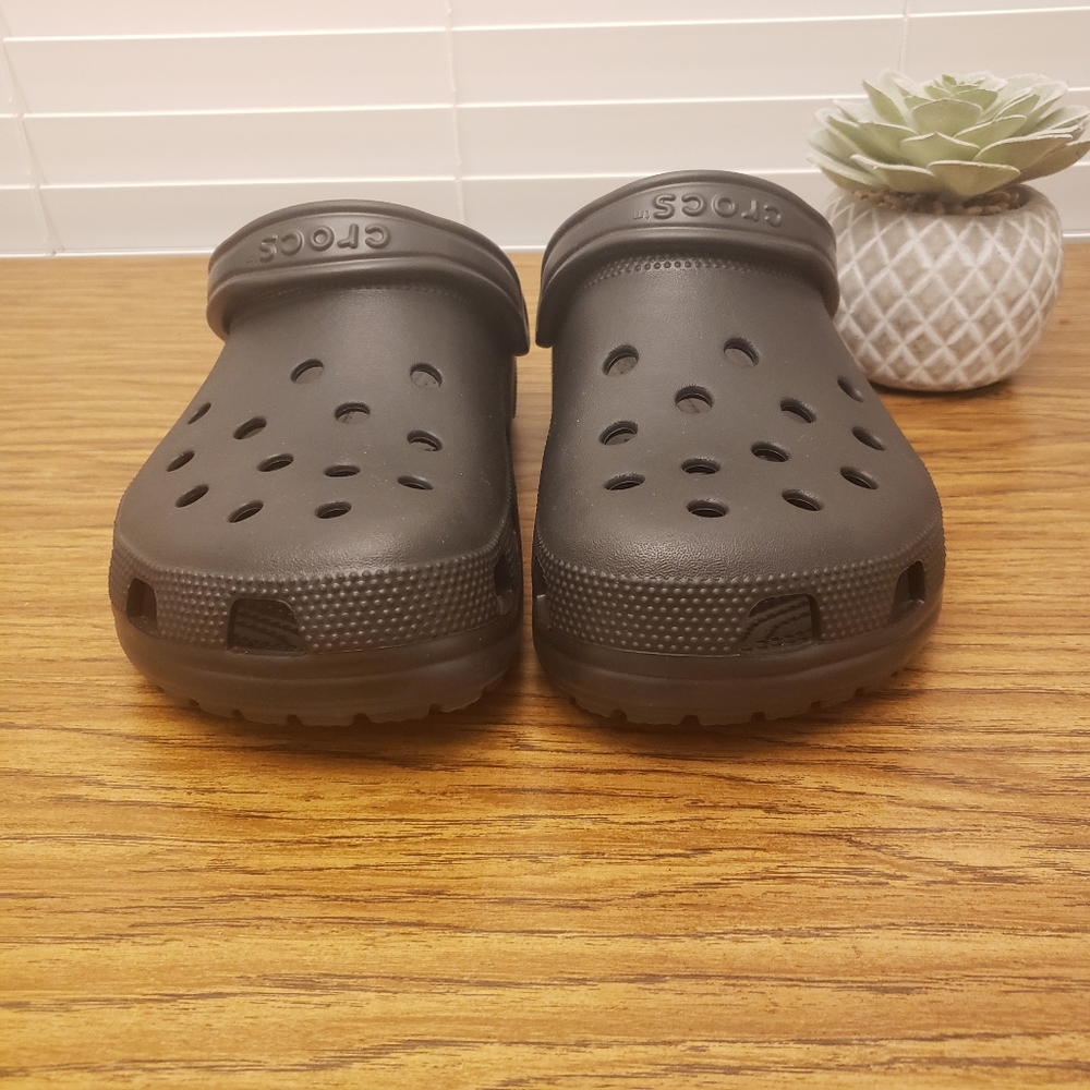 NEW Crocs Classic Clogs Black Men's Shoes Size 13 - Picture 2 of 10